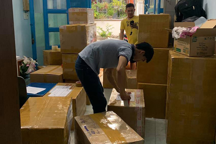 Việt Tín Express gửi hàng đi nước ngoài